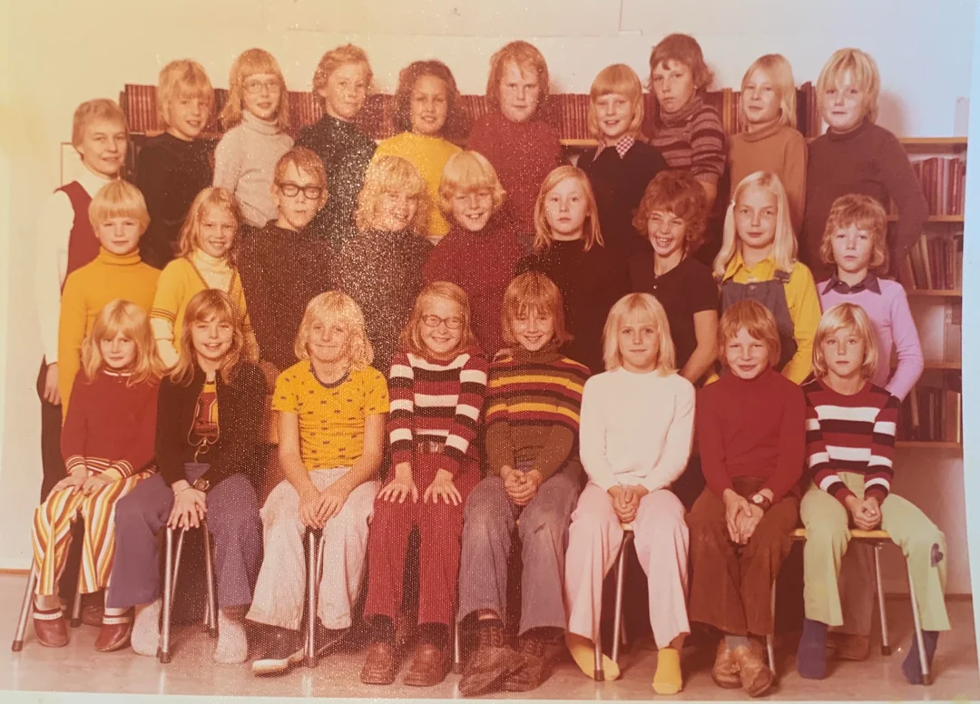 /media/sweden-school-photo-70s.webp